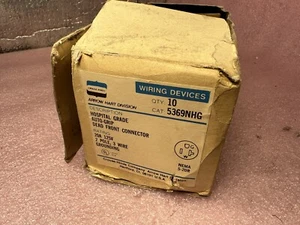 Crouse Hinds 5369NHG Hospital Grade Connector 2p 3w 20a 125v-ac - Picture 1 of 5