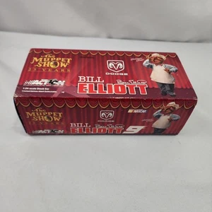 Bill Elliott #9 MUPPET SHOW 25th ANNIVERSARY Chef 2002 Action 1:24 Diecast Dodge - Picture 1 of 5