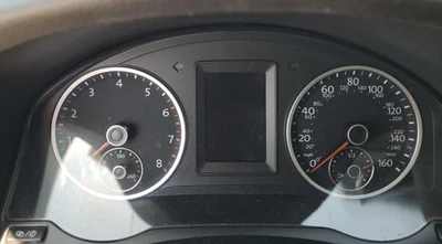 2013-2017 Tiguan OE Speedometer Gauge Cluster 105K Miles Volkswagen - Изображение 1 из 4