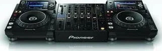 XDJ-1000MK2 DJ Player - Image 1 of 1