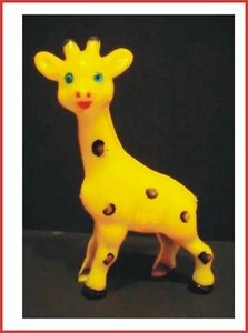 Vintage baby plastic giraffe made in Portugal by PE PE in the 1960's - c+++ - Picture 1 of 8