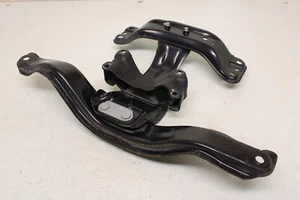 Soporte de montaje de transmisión Subaru WRX 6 velocidades genuino OEM 2015-2021 - Imagen 1 de 4