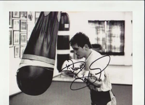 BARRY McGUIGAN BOXING HOFer AUTHENTIC ORIGINAL AUTOGRAPHED PHOTO - Picture 1 of 2