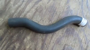 1990-1993 Volvo 240  Upper Radiator Coolant Hose 270615 - Picture 1 of 7