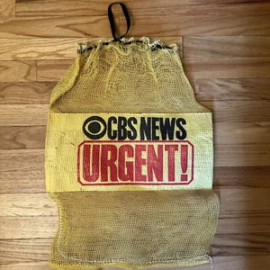 Vintage CBS NEWS TV Eye Logo Urgent Film Canister Bag Media Video Carrier - Picture 1 of 10