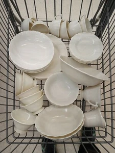 46 pcs. ART DECO MCKEE Indania ? CUSTARD DEPRESSION GLASS un used - Picture 1 of 12