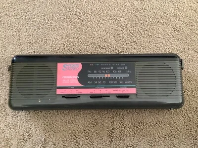 De colección Soundesign 2328GRY Sound Sport Boombox AM/FM Receptor Estéreo Cassette Foto 1 de 4