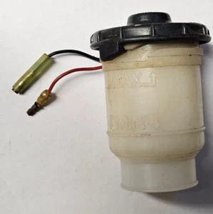 Raybestos brake master cylinder reservoir. MC39780RSV Honda civic vtec etc. - Picture 1 of 4
