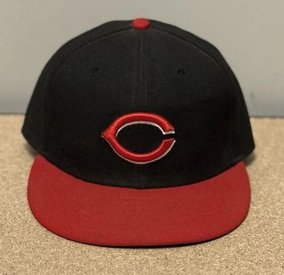 Cincinnati Reds NEW ERA 59fifty Fitted Hat MLB 7 1/2 Two Tone - Image 1 of 3