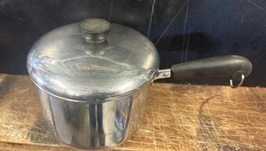 Revere Ware 3 Qt Copper Bottom Stainless Steel with Lid Pot 1801 Clinton ILL - Picture 1 of 8