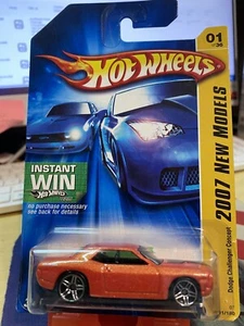 Hot Wheels Dodge Challenger Concept Metal Flake Orange 2007 New Models 01 of 36 - Picture 1 of 7