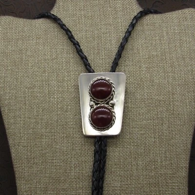 Bolo de plata de ley con dos piedras de cornalina de José Campos Foto 1 de 4