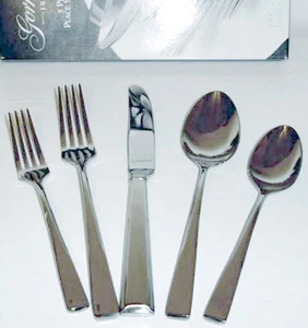 Gorham Andante Stainless 5 PC Place Setting 18/10 Flatware 1st Quality Shiny New - Picture 1 of 2