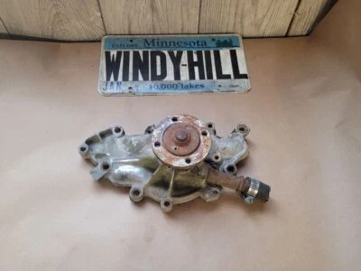 Firebird 1986 bomba de agua 2,8 14030059 Foto 1 de 4