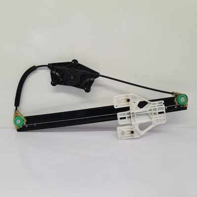 AUDI Q3 MK1 FL (8U) 2015 RIGHT REAR ELECTRIC WINDOW REGULATOR & MOTOR 8U0839462 - Image 1 of 4