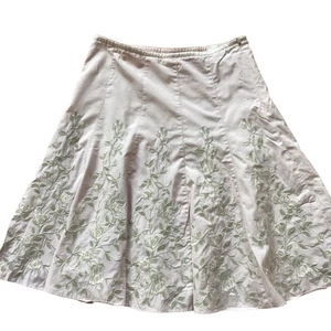 Express Blush Pink Embroidered Skirt Misses size 8 - Picture 1 of 6