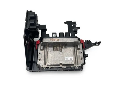 2019 BMW I8 Engine Brain Box With Bracket And Integrated Power Supply Module - Image 1 of 4