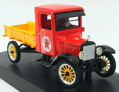Signature Models 1/32 Scale 32323 - 1923 Ford Model TT Pick-up - Texaco - Image 1 of 4