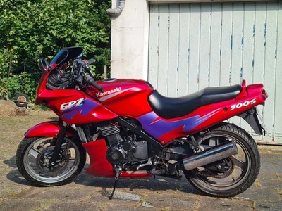 Kawasaki GPZ 500 S - Bild 1 von 4