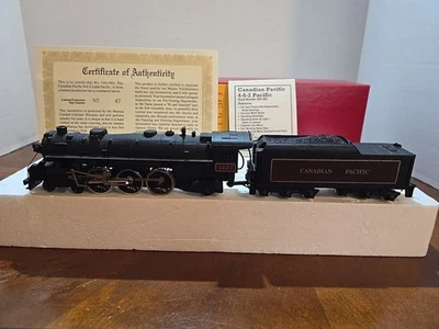 MANTUA HO SCALE 4-6-2 CANADIAN PACIFIC  LOCOMOTIVE W/TENDER Heavy Brass/Plastic - Image 1 of 4