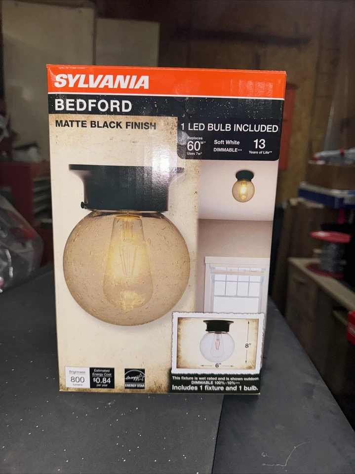 Lámpara globo Bedford vintage SYLVANIA, montaje semi empotrado, bombilla ST19 @74 Foto 1 de 4