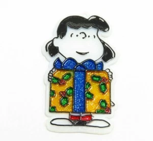 Adorno vintage de cacahuetes Lucy Van Pelt Navidad 1965 regalo plástico Charlie Brown - Imagen 1 de 10