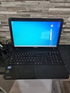 H1052 Toshiba Satellite C850-1FR 15.6" Laptop i3 2312m 4gb ram 120gb ssd win 10 - Picture 1 of 18