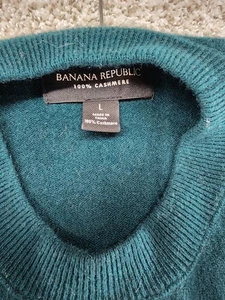 Banana Republic Cashmere Sweater Women's L Green Quiet Luxury Capsule Preppy - Picture 1 of 16