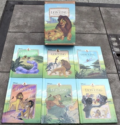 DE COLECCIÓN 1994 DISNEY EL REY LEÓN SEIS NUEVAS AVENTURAS CONJUNTO COMPLETO CON CUBIERTA ANTIDESLIZANTE Foto 1 de 3
