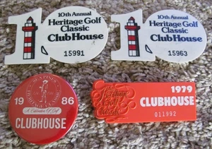 4 INSIGNIAS DE CASA CLUB CLÁSICA PATRIMONIAL 2-1978; 1979 Y 1986 - Imagen 1 de 2