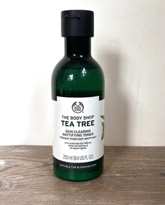 The Body Shop Tea Tree Skin Clearing Mattifying Toner 250ml Blemished Skin New - Picture 1 of 2
