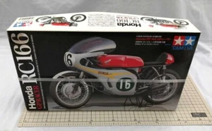 Direct from Japan Plastic model TAMIYA : HONDA RC166 - Picture 1 of 13