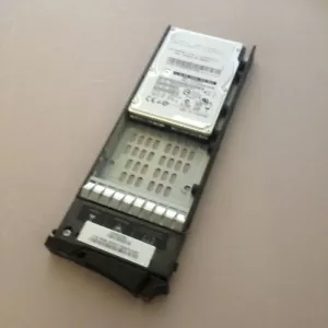 IBM 3549 900 GB 6Gb SAS 10K 2.5-inch SFF HD 85Y6274 00L4680 00L4568 00Y2684 - Picture 1 of 1