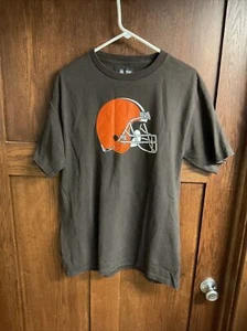 Cleveland Browns Field Appareal TShirt Large - Picture 1 of 3