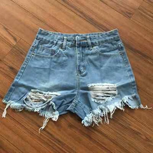 NWT High Waisted Distressed Jean Shorts Ripped Denim Shorts Size Small - Picture 1 of 3