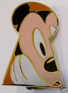Disney Auctions Keyhole Square Frames Mickey Mouse LE 100 Pin - Picture 1 of 1