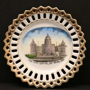 Antique Souvenir Reticulated Trinket Dish : Iowa State Capitol  Des Moines, Iowa - Picture 1 of 2