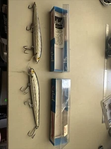 Lot of 2 Vintage Rebel Minnow 201, 200 SW Silver 4 1/2 inch Sinker Fishing Lures - Picture 1 of 5
