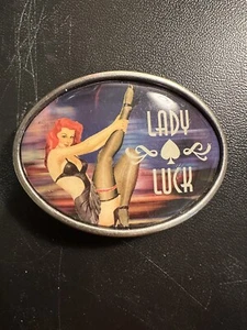 Hebilla de cinturón Lady Luck con abrebotellas tiene algunos arañazos por la C - Imagen 1 de 2