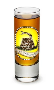 "DON'T TREAD ON ME" WITH SNAKE- NEW- 2 OZ. SHOT GLASS - Picture 1 of 1