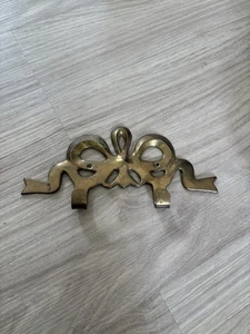 Vintage Solid Brass Bow Wall Towel Double Hook Key Hat Hanger 8 1/4 X 4” - Picture 1 of 6