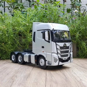 1/24 Scale Foton Dailmer Auman Xinghui Truck Silver Diecast Car Model Toy Gift - Picture 1 of 7