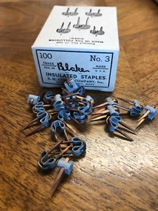 NEU ALTER LAGERBESTAND antike Box mit 100 BLAKE ISOLIERTE HEFTKLAMMERN #3 Telefon Phonograph - Bild 1 von 4