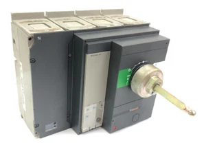 Merlin Gerin 800Amp 4-Pole MCCB Circuit Breaker Micrologic 2.0 - Picture 1 of 17