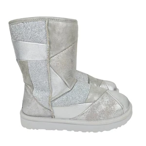UGG Classic Short Glitter Patchwork Booties Silver 9 - Bild 1 von 9