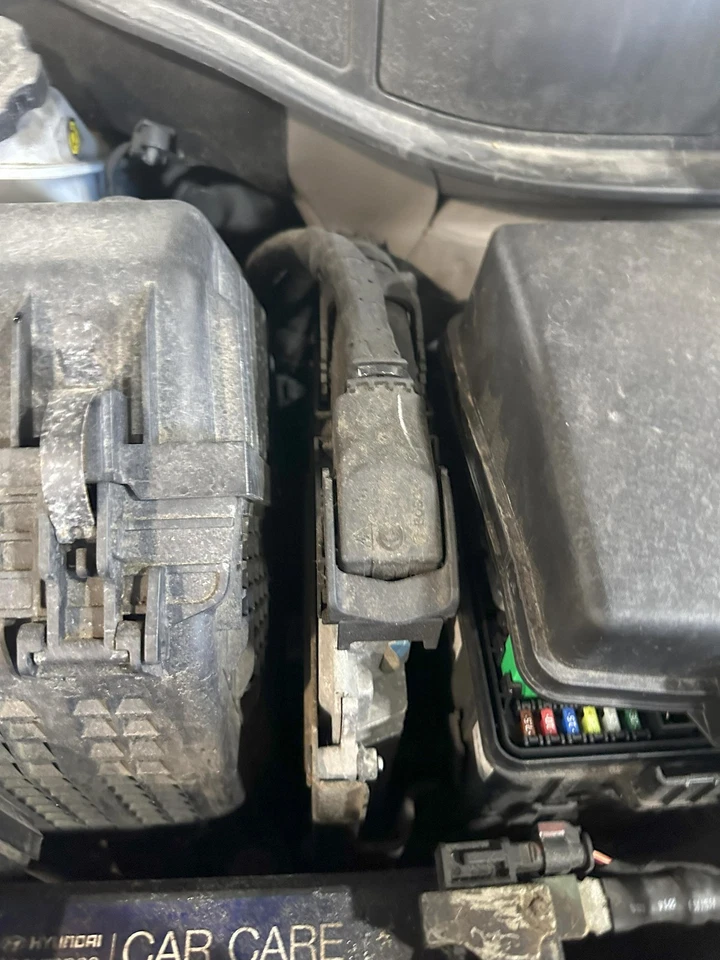 13 14 15 16 HYUNDAI SANTA FE Engine/motor Brain Box — 第 1/1 张图片