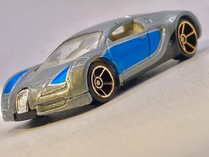 Hot Wheels🔥2006 Bugatti Veyron - Faster Than Ever 5 spoke gold rims VHTF - Picture 1 of 9