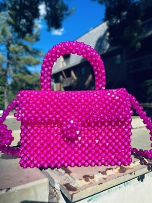 HOT PINK BEADED CRYSTAL HANDBAG Foto 1 de 4