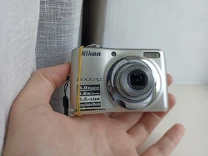 🔥Nikon Coolpix L21 Silver 10.1MP digital compact camera🔥WORKing Full Set READ! - Picture 1 of 8