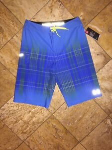 NWT Under Armour Blue Plaid Fader Swimsuit Board Shorts Loose Fit Youth Boy's 20